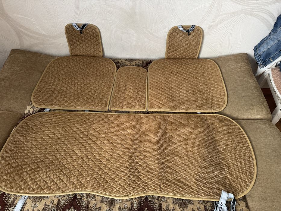 Продам чехол для автомобиля