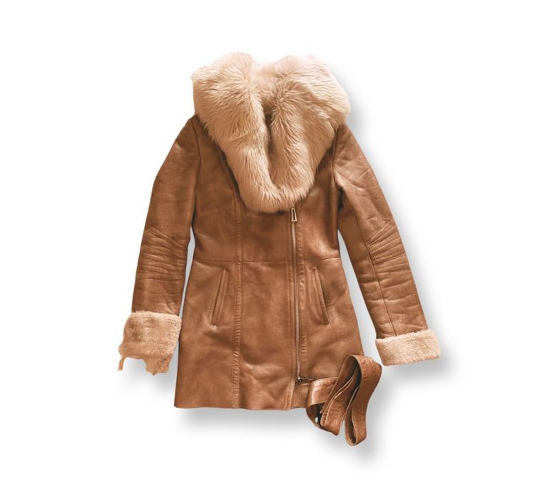 Теплая дубленка.Натуральная кожа.Торг!!!