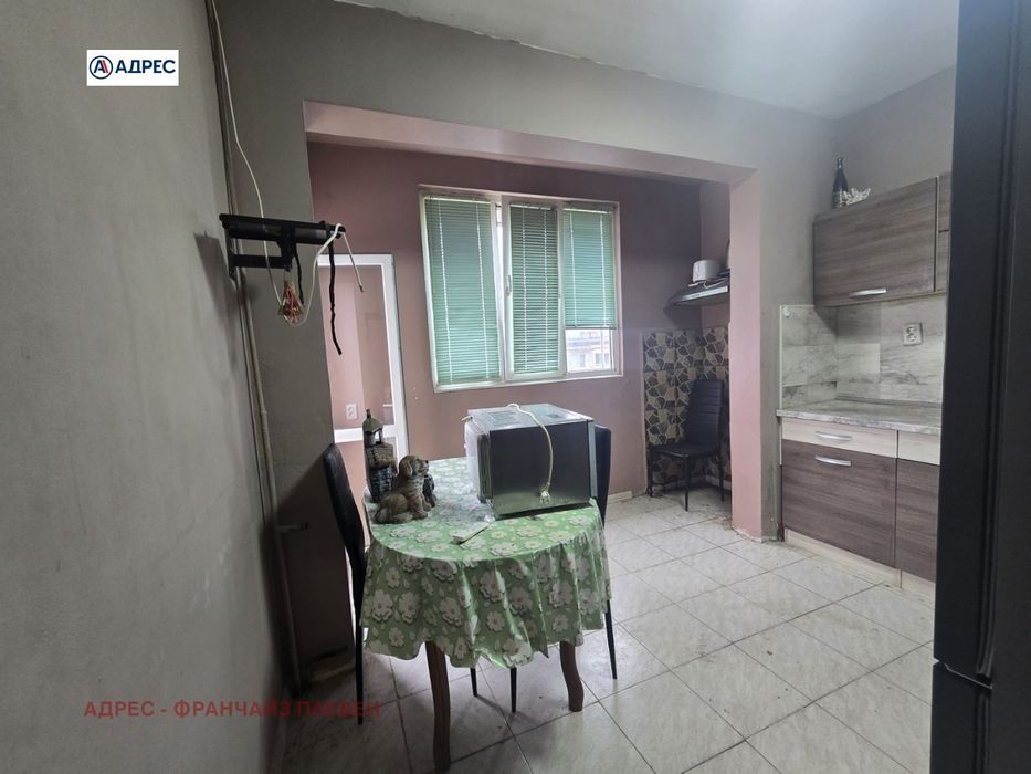 Продава се Двустаен апартамент в Плевен, Сторгозия - 60 кв.м за 1250 €/кв.м - Снимка #3