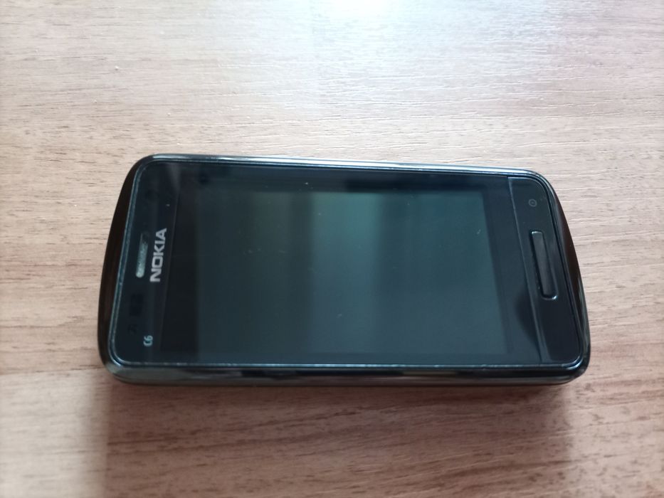 Nokia C6-01 functional