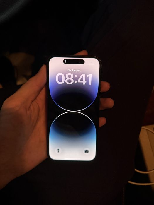 Продам iphone 14 pro 256 в корпусе 17pro все работает