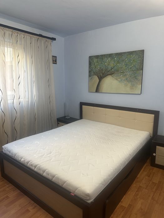 Apartament de inchiriat