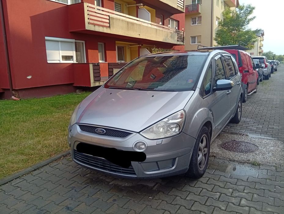 Vând Ford S-Max in stare buna