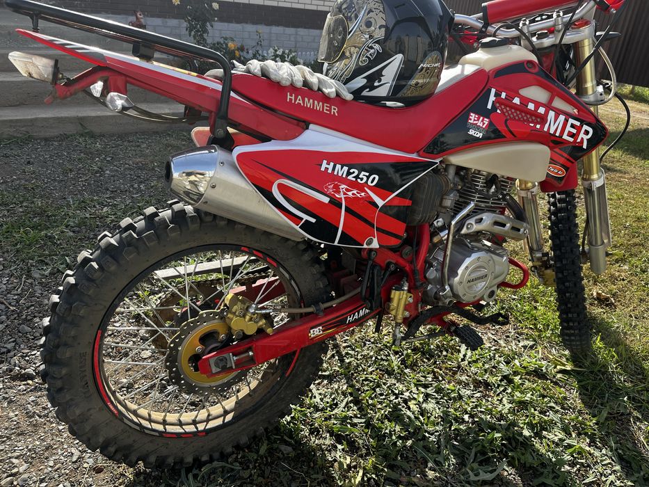 Продам эндуро мотоцикл HAMMER HM250