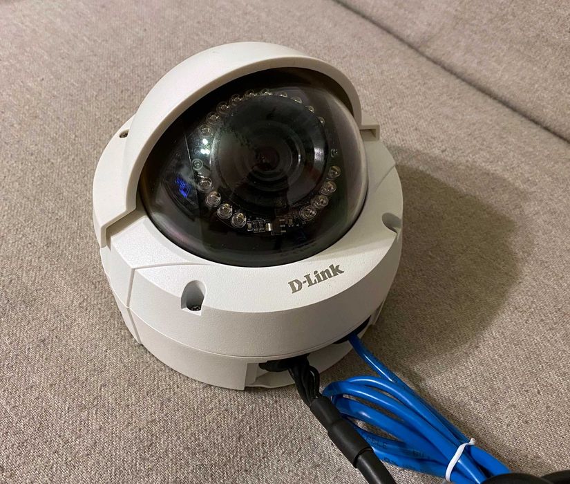 Camera securitate D-Link DCS-6513 Full HD WDR IP Dome exter antivandal
