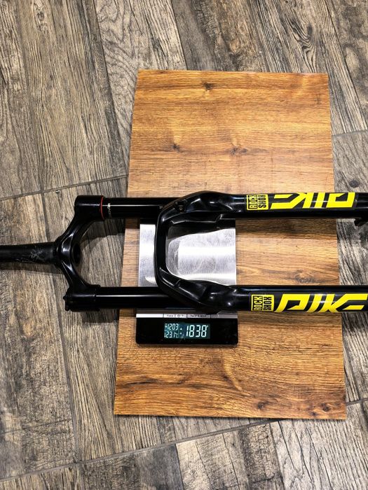 Rock Shox Pike 29" 160мм Charger