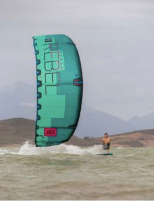 Vând echipament de Kite North, 2017