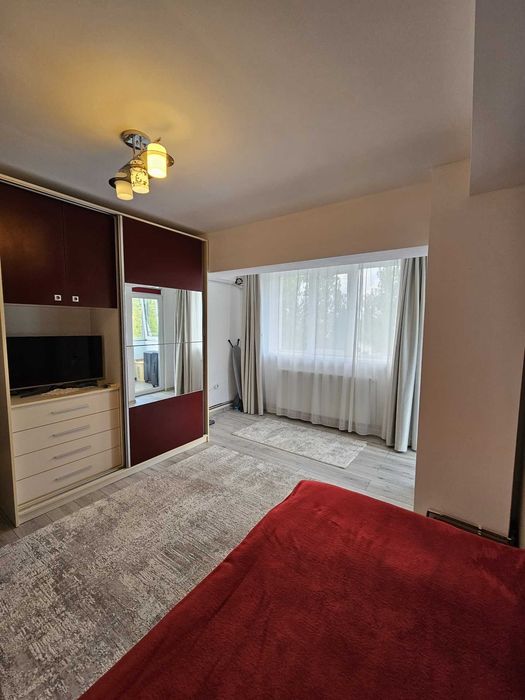 Se vinde garsonieră decomandată