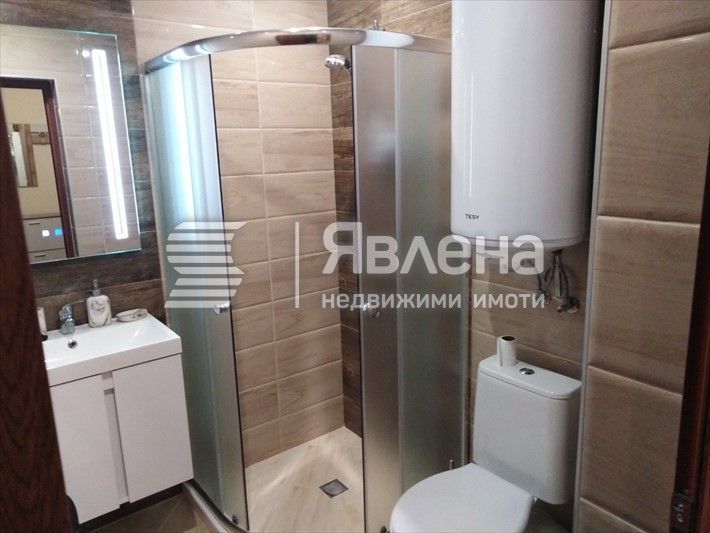 Обзаведен двустаен апартамент във Виница