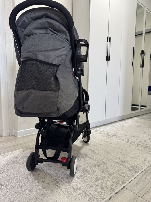 детская коляска.