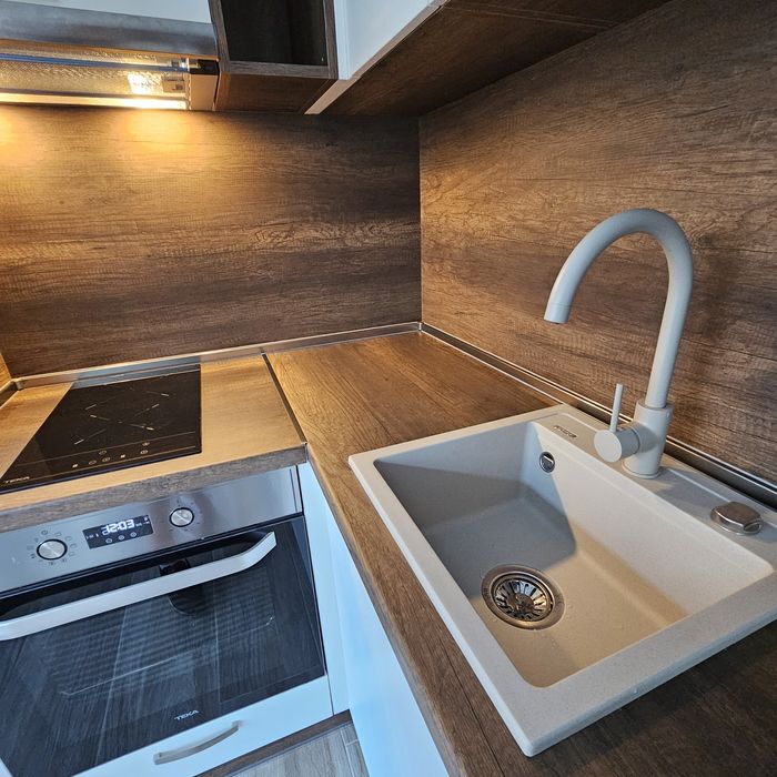 Апартамент, тухлен, двустаен.