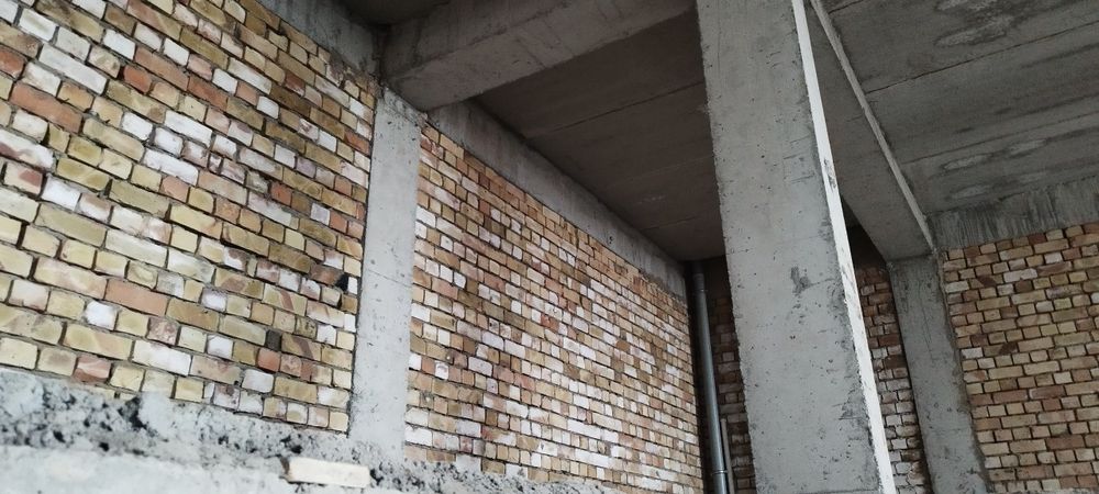Kvartira sotiladi ! Продаю квартиру  !