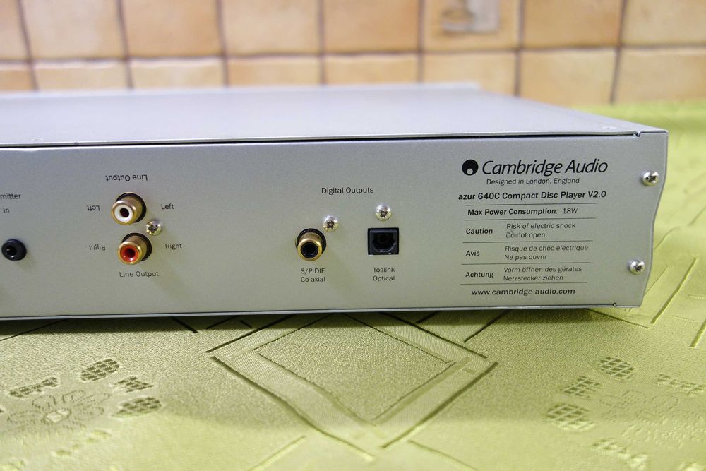 (до 31.08.)Cambridge audio azur 640C V2 - висок модел CD плеер