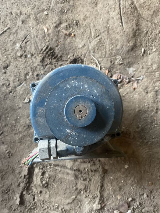 Продается моторчик