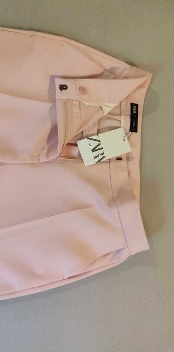 ZARA Pantaloni Roz de dama marime L - PRET REDUS de la 40 Euro