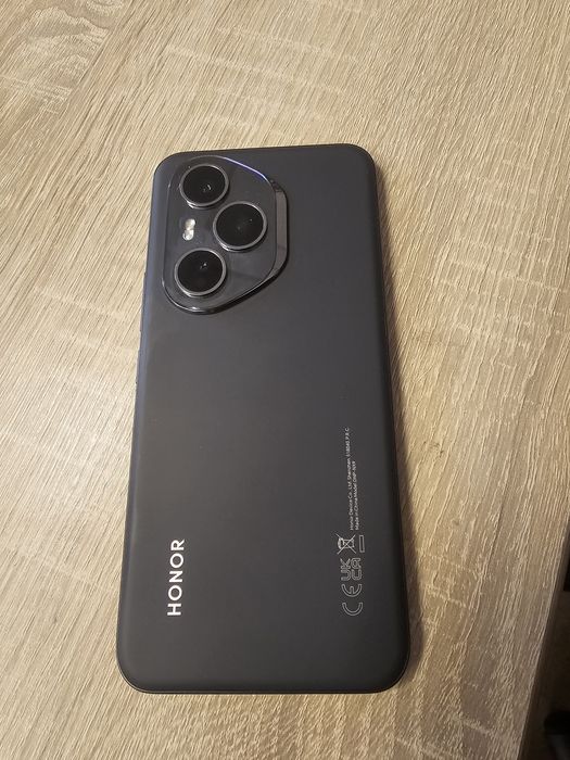 Honor 400 pro...