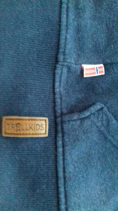 Суичър пуловер с качулка  Trollkids модел Trondheim размер 128