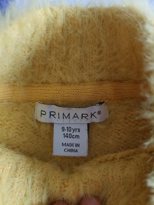 De vânzare lot pantaloni și pulover,  mărimea 140 cm