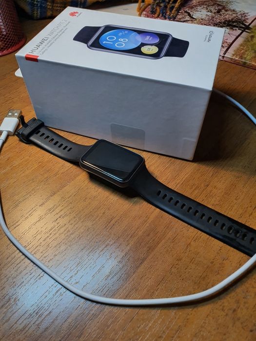 Продам часы Huawei watch fit 2-556 оригинал