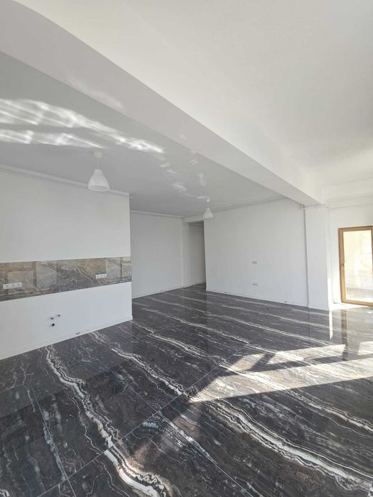 Apartament 2 camere- 2 balcoane - FARA COMISION- BVD VASILE MILEA-MALL SHOPPING city