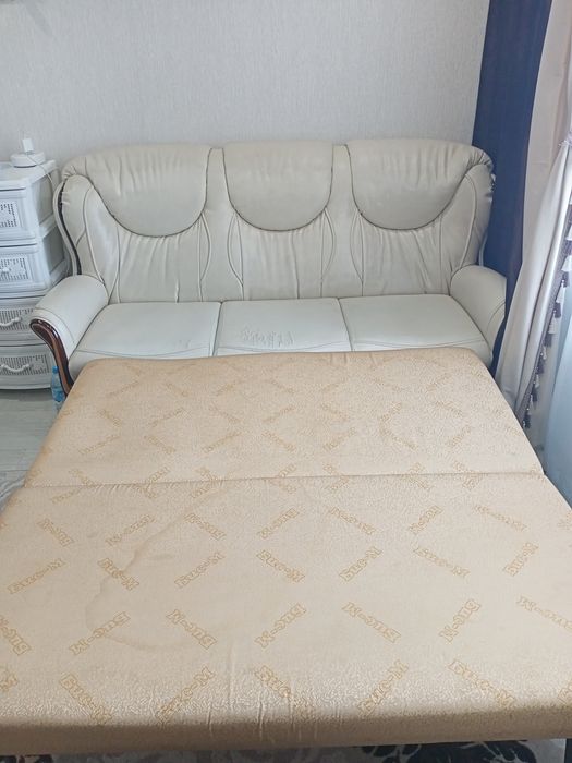 Продам диван производство"Украина".