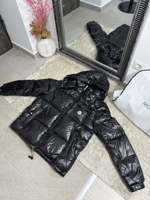 Geaca de iarna Moncler cu puf natural colectie noua