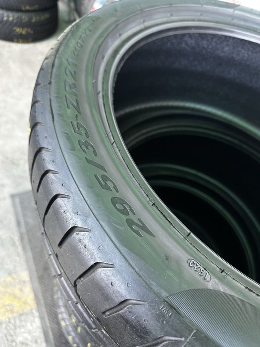 Set 295/35 R21 107Y XL MO1 - Pirelli PZero Oferta