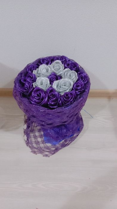 Қол Өнер естен кетпес естелік Гүл