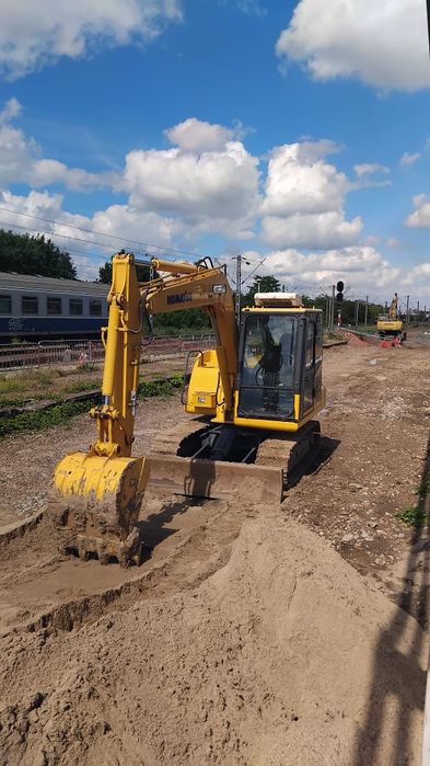 Vand/schimb excavator Komats'u   7t   2021
