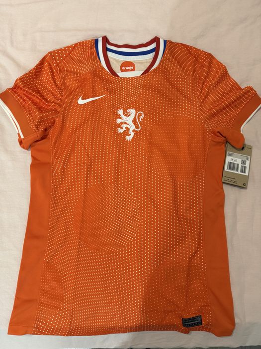 Чисто нова тениска Nike Холандия  XS
