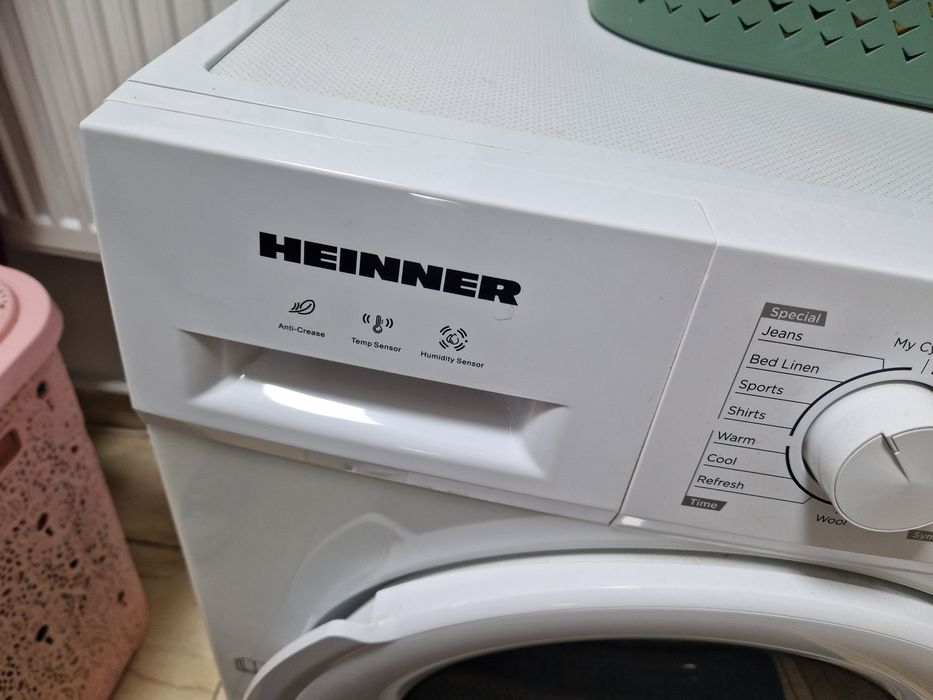 Uscător de haine heinner