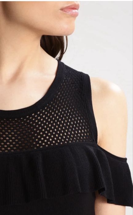 Уникална,елегантна рокля Guess