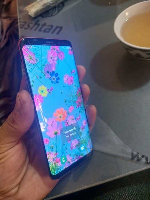 Samsung s 8 aybi yuq bir qõl ishlatilgan