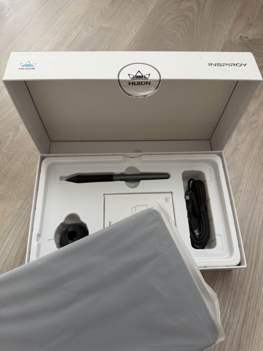 Графичен таблен Huion Inspiroy H640P