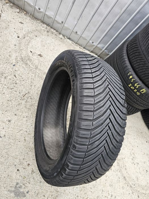 De vanzare anvelopa Michelin 235 50 r19