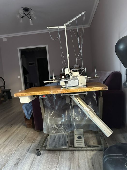 Продам Оверлок  Brother