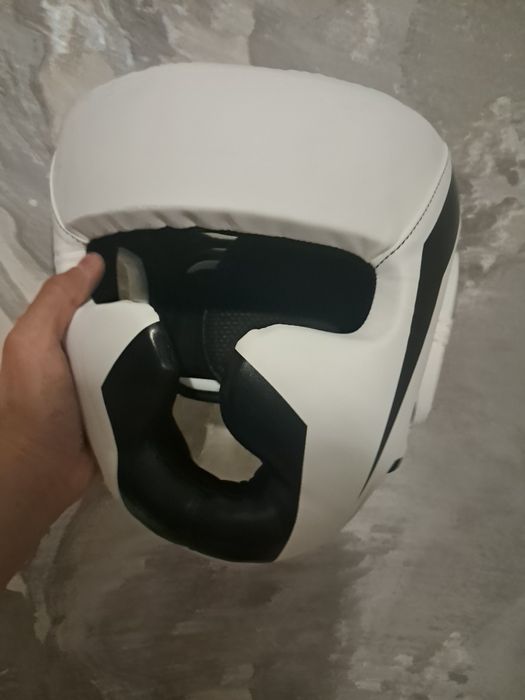 Боксерский шлем / шлем для бокса