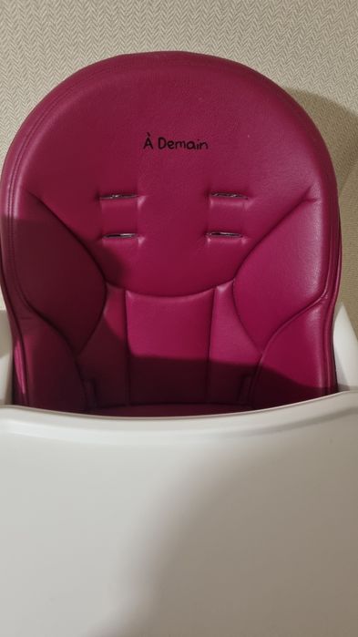 Продам стульчик для кормления (качалка)