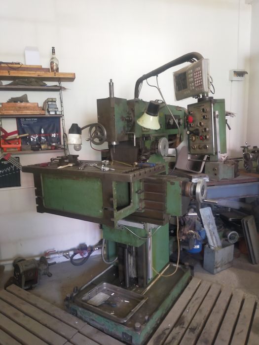 Фрезерный станок