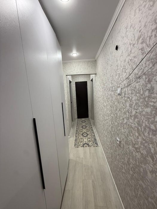 Продаю 2-х ком квартира