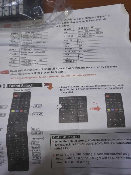 Telecomanda universala, mai multe televizoare simultan.
