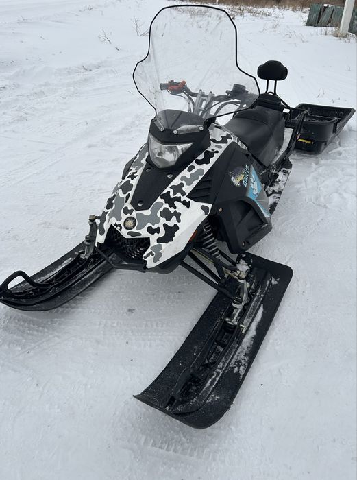 Продается снегоход барыс