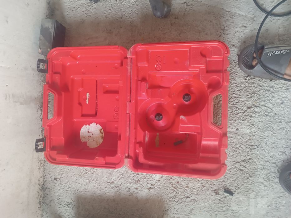 Продам мощный штроборез Makza M95 (2400 Вт)