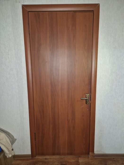 Продам межкомнатные двери 4 вида