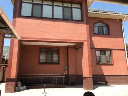 Продам шикарный коттедж