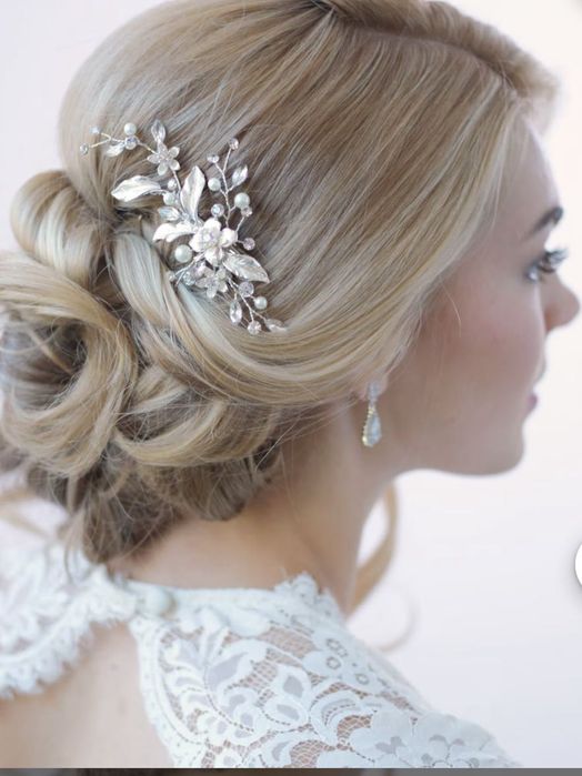 Сватбено бижу за коса