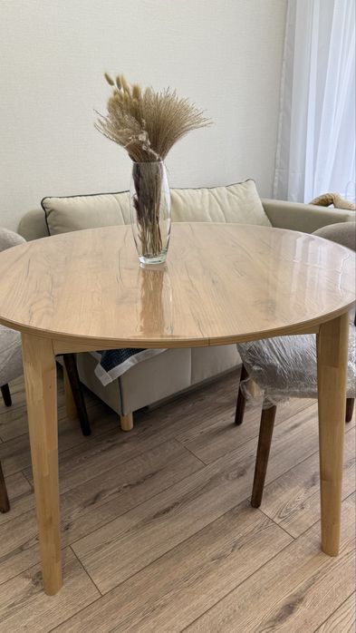 Продам стол новый натуральный дуб