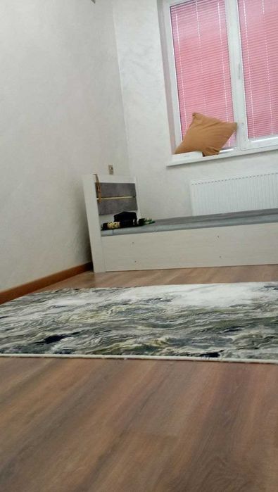 Yashnabod do'stlik metro yaqinida kv bor sheriklikka ikki kishi kerak