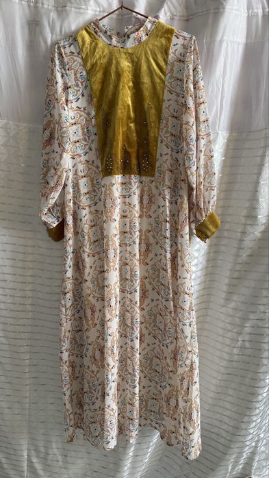 Нежное новое платье