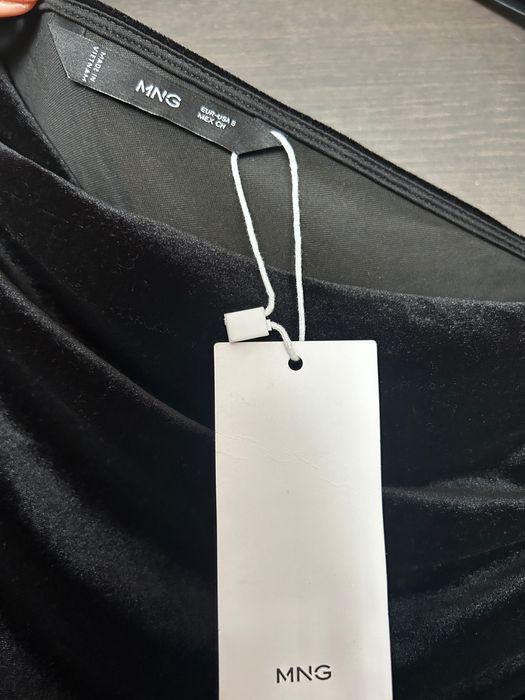 Официален гащеризон Mango